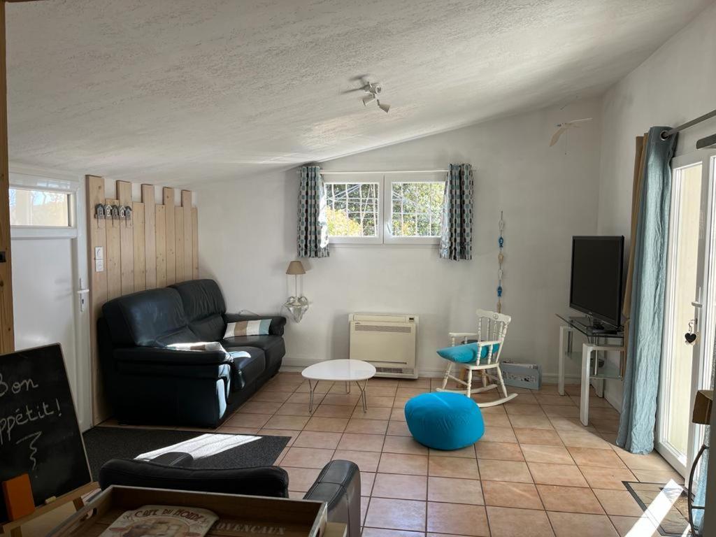 Le Lavandin Lorgues Exteriör bild